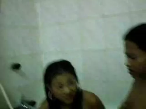 Gilus blowjob ir cum ...